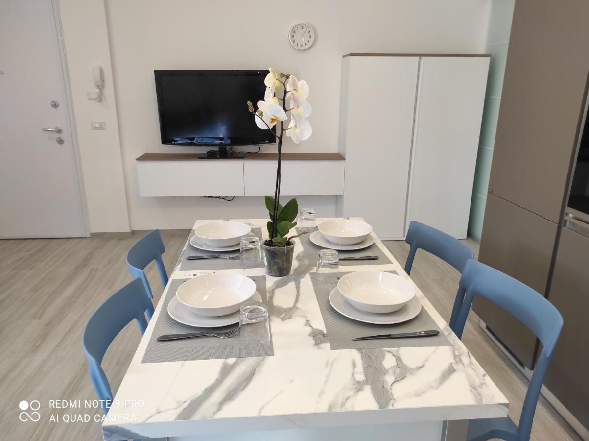 Blu Apartment Civitanova Marche Exteriör bild